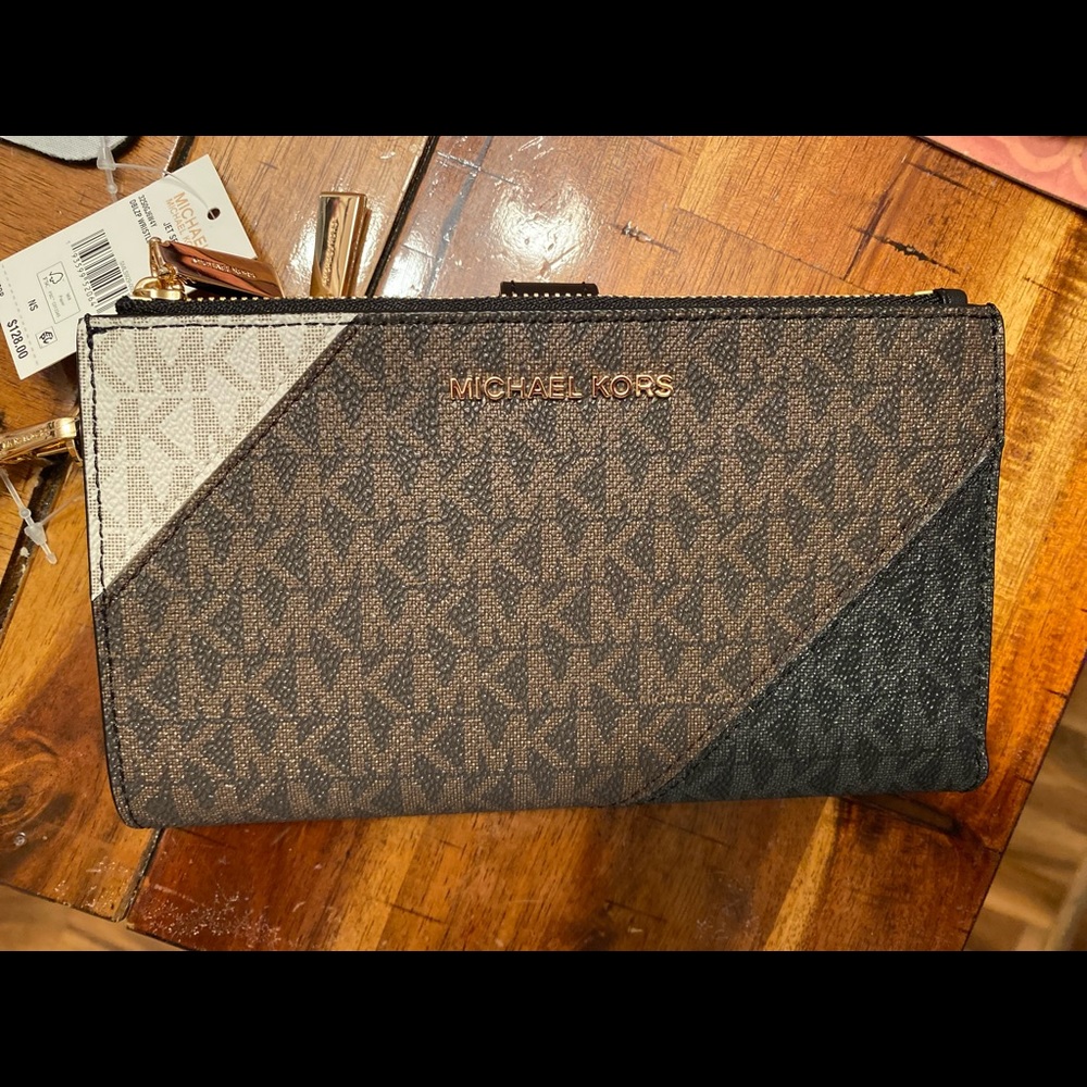 Michael Kors jet set double zip wristlet